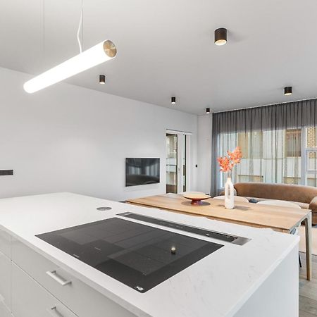 Harbour Lux 3Br & 2Ba In The Heart Of The City With Free Parking Reykjavík Exterior foto